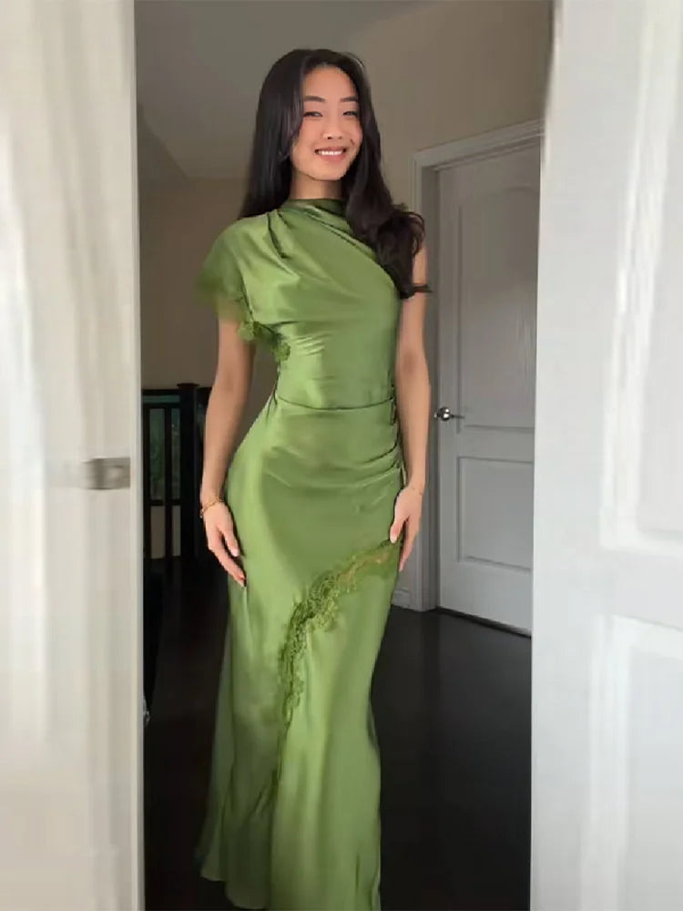 Robe Longue Satin Asymétrique Femme – Une Épaule, Dentelle & Style Élégant 2026